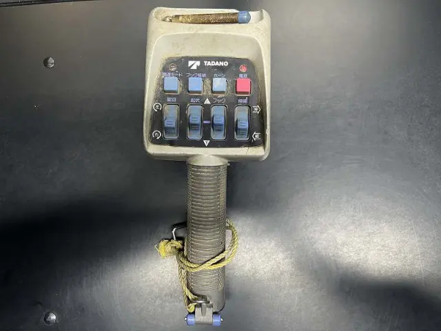 いすゞ エルフ PA-NPR81R(2WD)の写真50