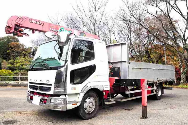 三菱 ファイター PA-FK64F(2WD)の写真1