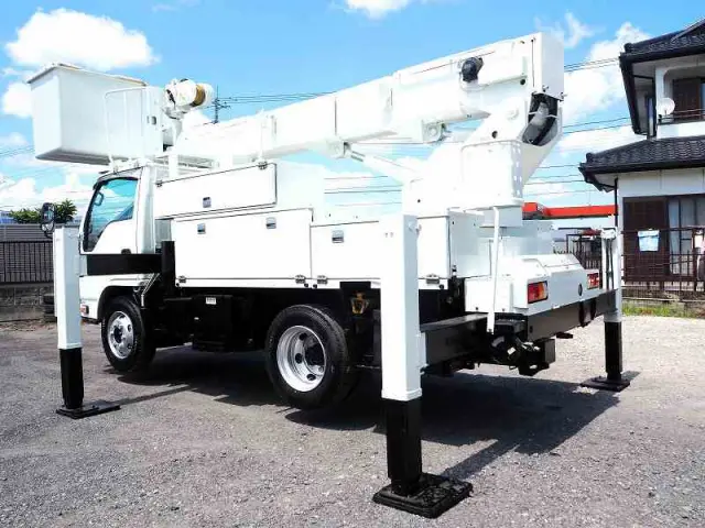 いすゞ エルフ PDG-NKR85YN(2WD)の写真3