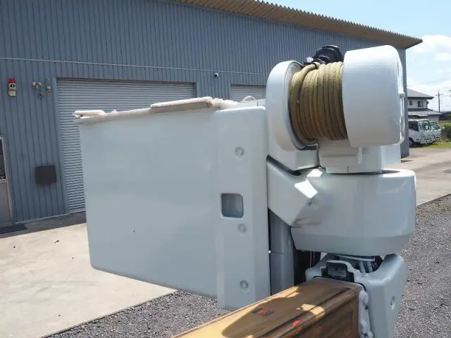 いすゞ エルフ PDG-NKR85YN(2WD)の写真33