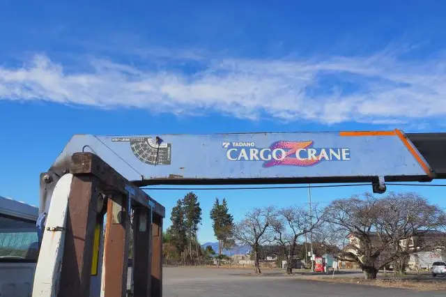 いすゞ エルフ PA-NPR81R(2WD)の写真19