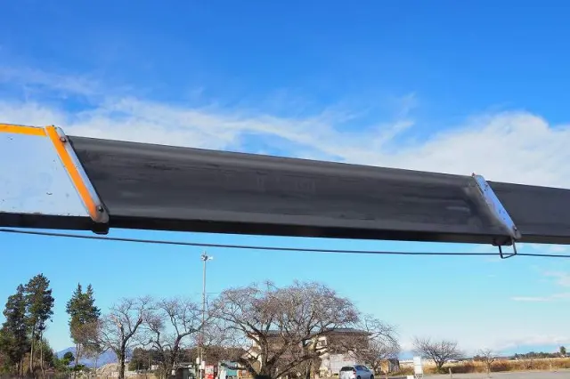 いすゞ エルフ PA-NPR81R(2WD)の写真20