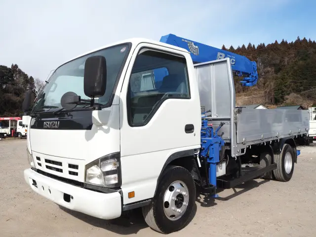 いすゞ エルフ PA-NPR81R(2WD)の写真26