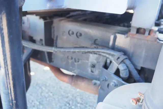 いすゞ エルフ PA-NPR81R(2WD)の写真29