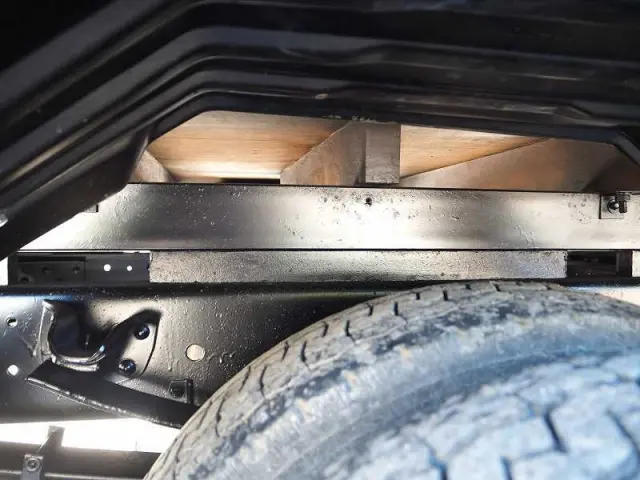 いすゞ エルフ PA-NPR81R(2WD)の写真35