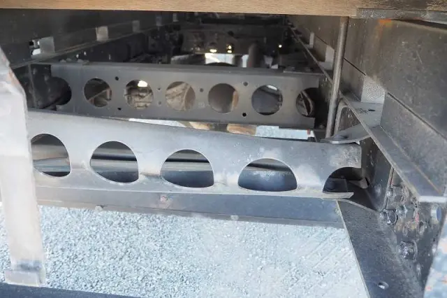 いすゞ エルフ PA-NPR81R(2WD)の写真36