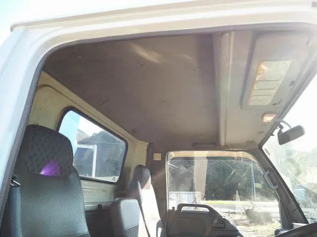 いすゞ エルフ PA-NPR81R(2WD)の写真46