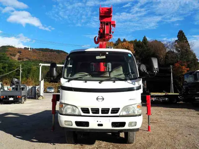 日野 デュトロ KK-XZU382M(4WD)の写真8