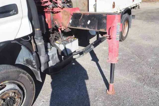 日野 デュトロ KK-XZU382M(4WD)の写真14