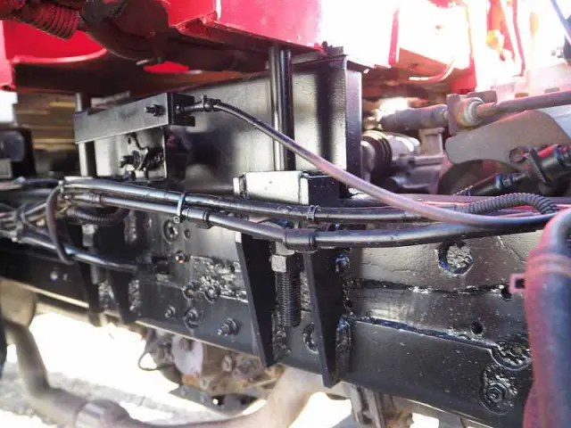 日野 デュトロ KK-XZU382M(4WD)の写真31