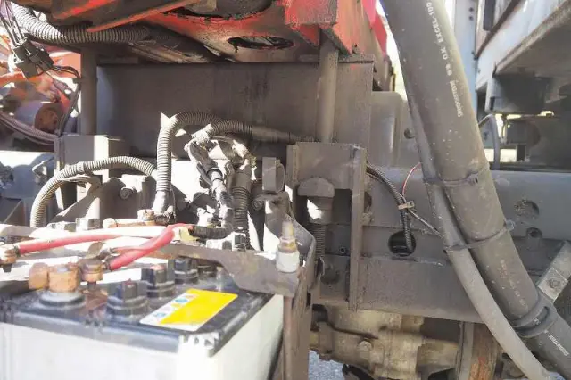 日野 デュトロ KK-XZU382M(4WD)の写真41