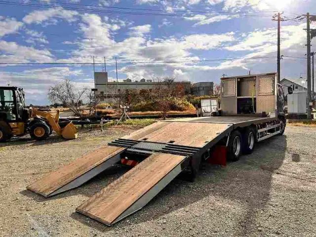 三菱 ファイター QDG-FQ62F(6x4)の写真24