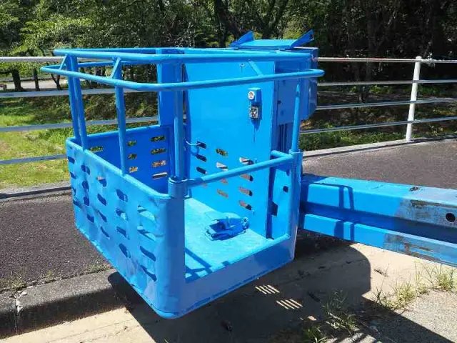 三菱 キャンター KK-FE83ECY(2WD)の写真22