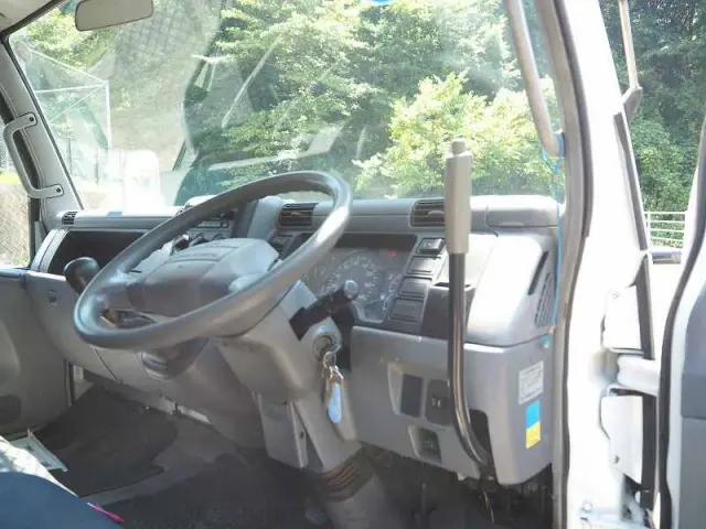 三菱 キャンター KK-FE83ECY(2WD)の写真48