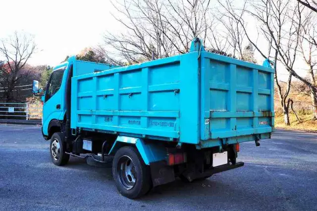 トヨタ ダイナ KK-XZU362A(4WD)の写真3