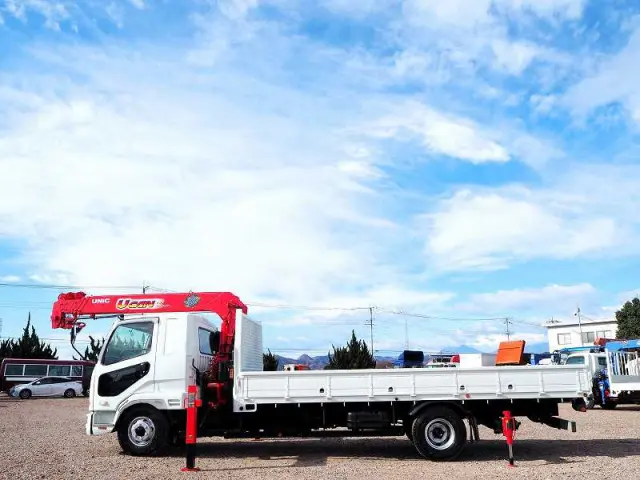 三菱 ファイター PDG-FK61F(2WD)の写真2