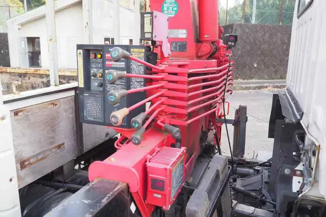 いすゞ エルフ TPG-NMS85AR(4WD)の写真10