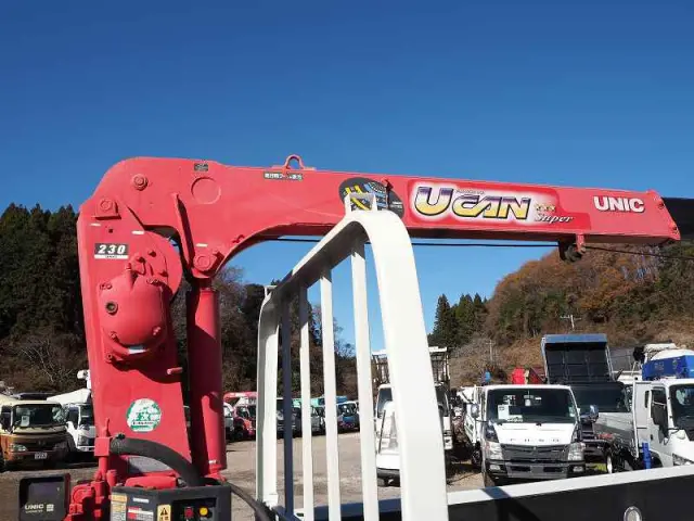 いすゞ エルフ TPG-NMS85AR(4WD)の写真15