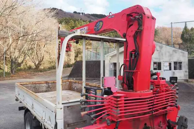 いすゞ エルフ TPG-NMS85AR(4WD)の写真40