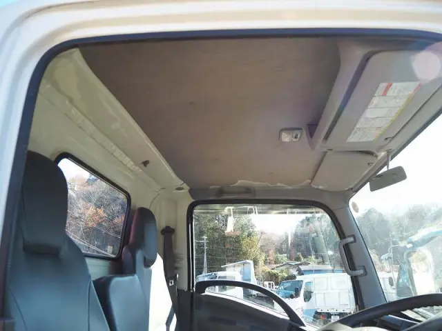 いすゞ エルフ TPG-NMS85AR(4WD)の写真45