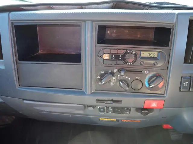 いすゞ エルフ TPG-NMS85AR(4WD)の写真47