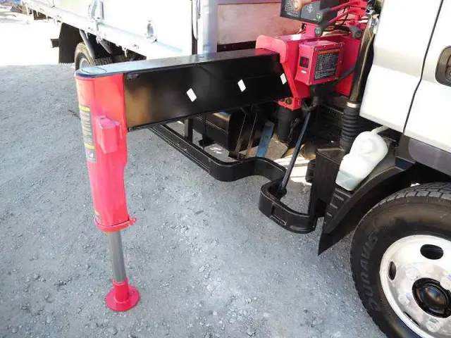 三菱 キャンター TKG-FEB50(2WD)の写真9