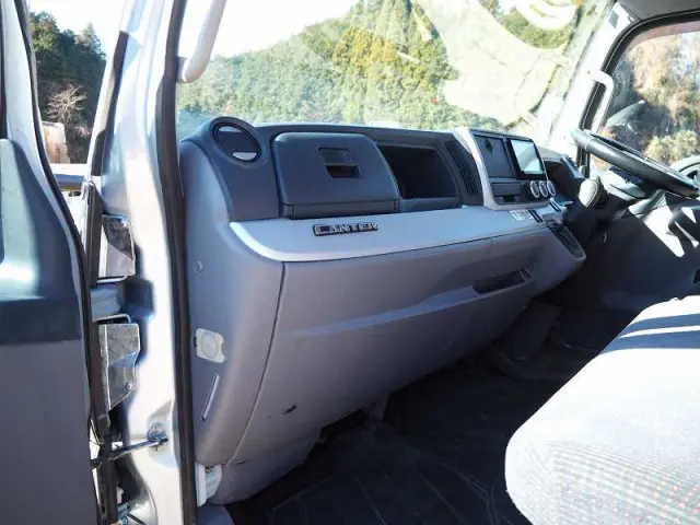 三菱 キャンター TKG-FEB50(2WD)の写真44