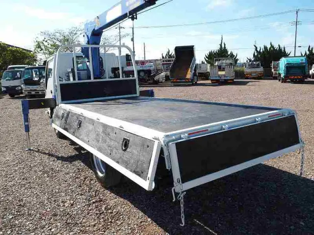 いすゞ エルフ TPG-NKR85AR(2WD)の写真20