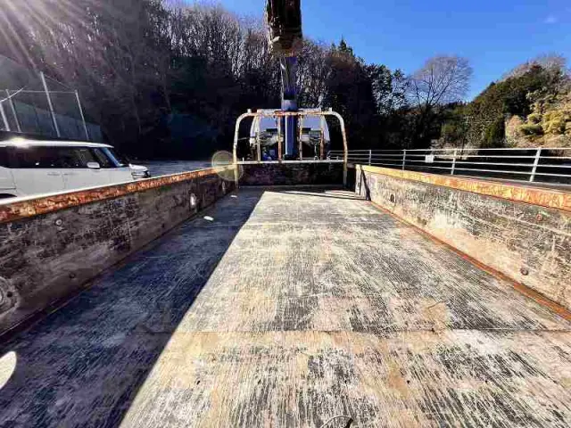 いすゞ エルフ TPG-NKR85AR(2WD)の写真21