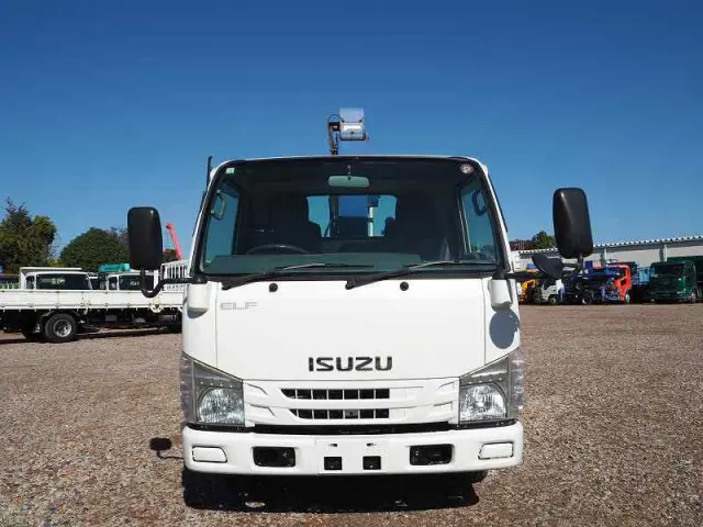 いすゞ エルフ TPG-NKR85AR(2WD)の写真29