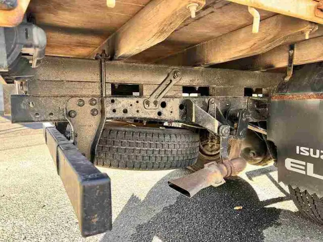 いすゞ エルフ TPG-NKR85AR(2WD)の写真34