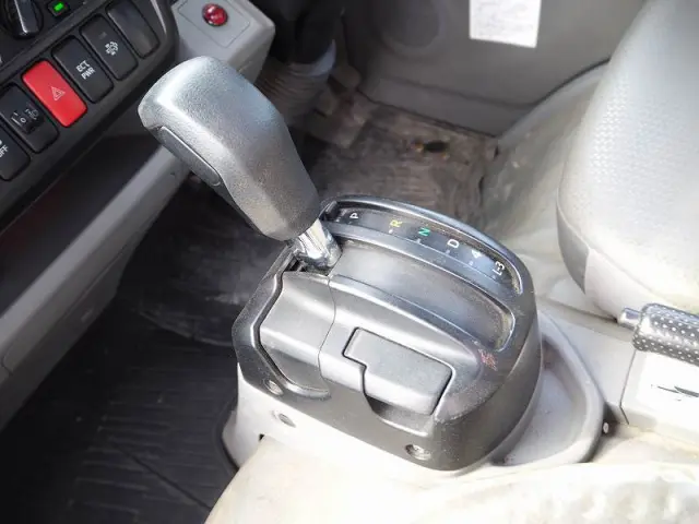 日野 デュトロ TKG-XZU650M(2WD)の写真43