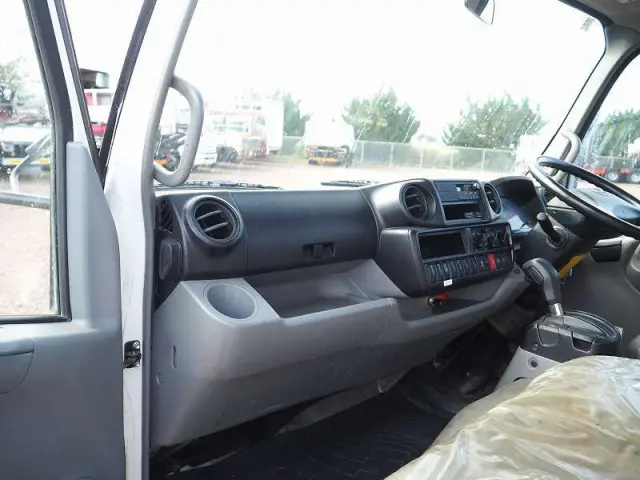 日野 デュトロ TKG-XZU650M(2WD)の写真44