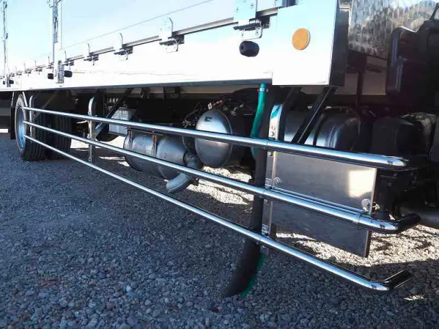 三菱 ファイター 2KG-FK62FZ(2WD)の写真12