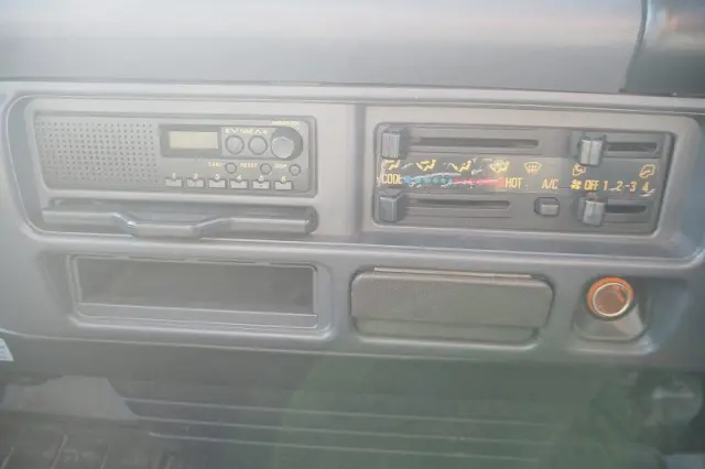 マツダ タイタン PB-LPR81AR(2WD)の写真49