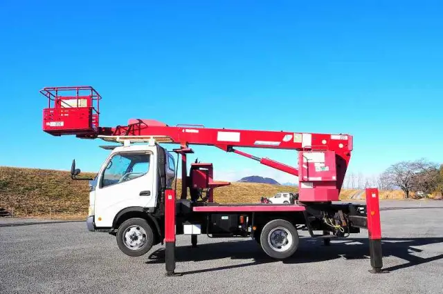 日野 デュトロ BDG-XZU404M(2WD)の写真2