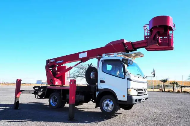 日野 デュトロ BDG-XZU404M(2WD)の写真7