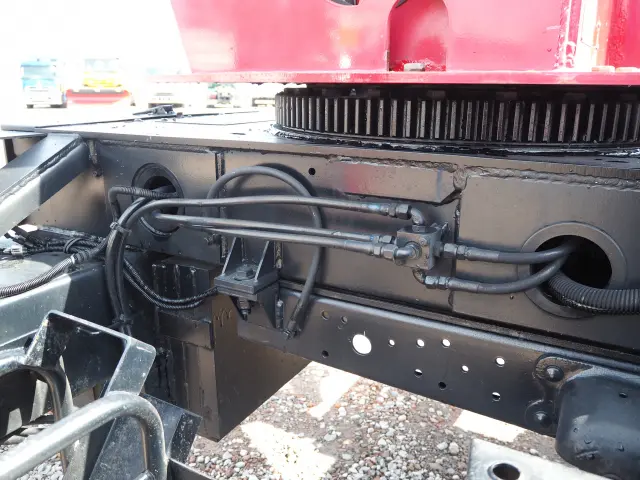 日野 デュトロ BDG-XZU404M(2WD)の写真28