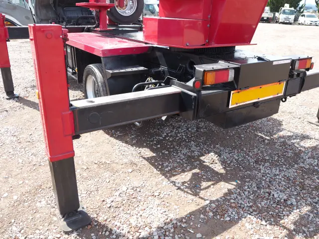 日野 デュトロ BDG-XZU404M(2WD)の写真32