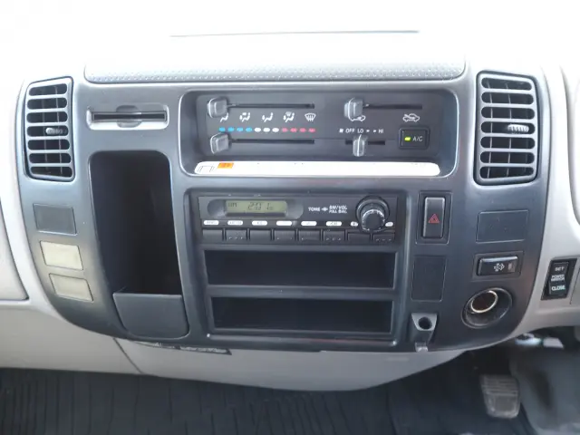 日野 デュトロ BDG-XZU404M(2WD)の写真47