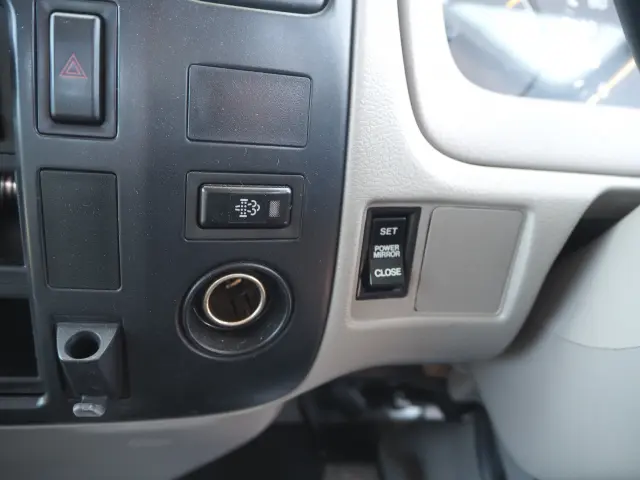 日野 デュトロ BDG-XZU404M(2WD)の写真48