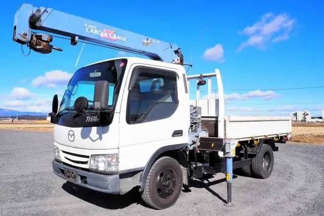 マツダ タイタン KK-WH68G(2WD)の写真1