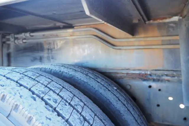 いすゞ エルフ PB-NKR81AN(2WD)の写真31