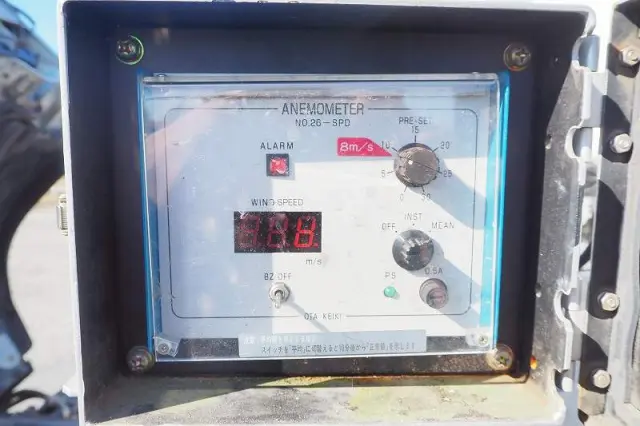 いすゞ エルフ PB-NKR81AN(2WD)の写真42