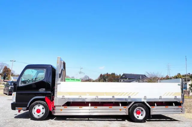 三菱 キャンター TPG-FEB80(2WD)の写真2