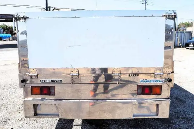 三菱 キャンター TPG-FEB80(2WD)の写真4