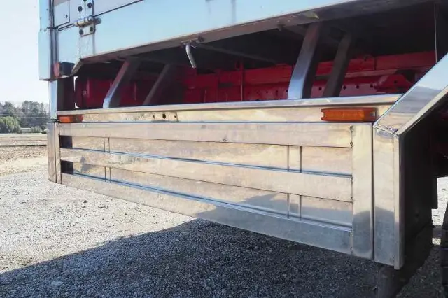 三菱 キャンター TPG-FEB80(2WD)の写真24