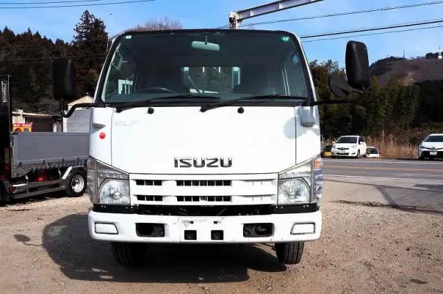 いすゞ エルフ TKG-NKR85N(2WD)の写真8