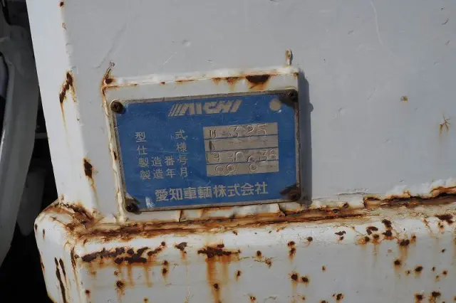 いすゞ エルフ TKG-NKR85N(2WD)の写真9