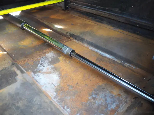 いすゞ エルフ TKG-NKR85N(2WD)の写真9